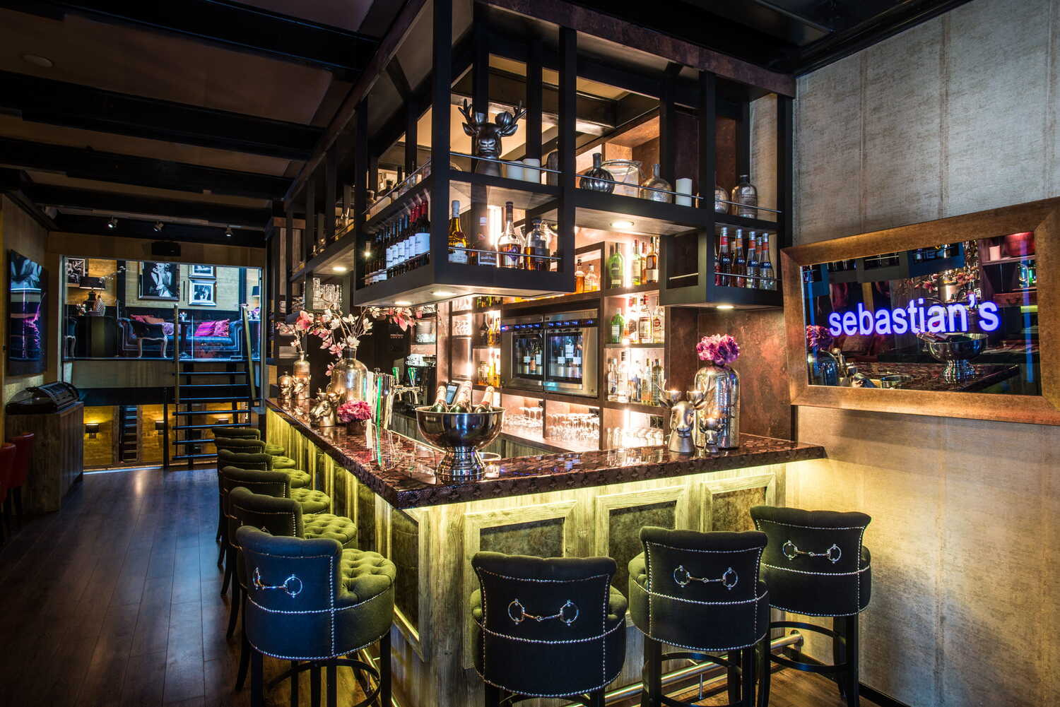 Amsterdam canal view near Sebastian's Hotel